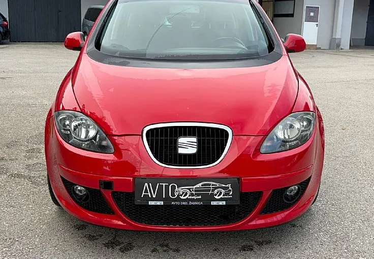 Zunanja slika - Seat Altea XL - Stylance 2.0 TDI - 2