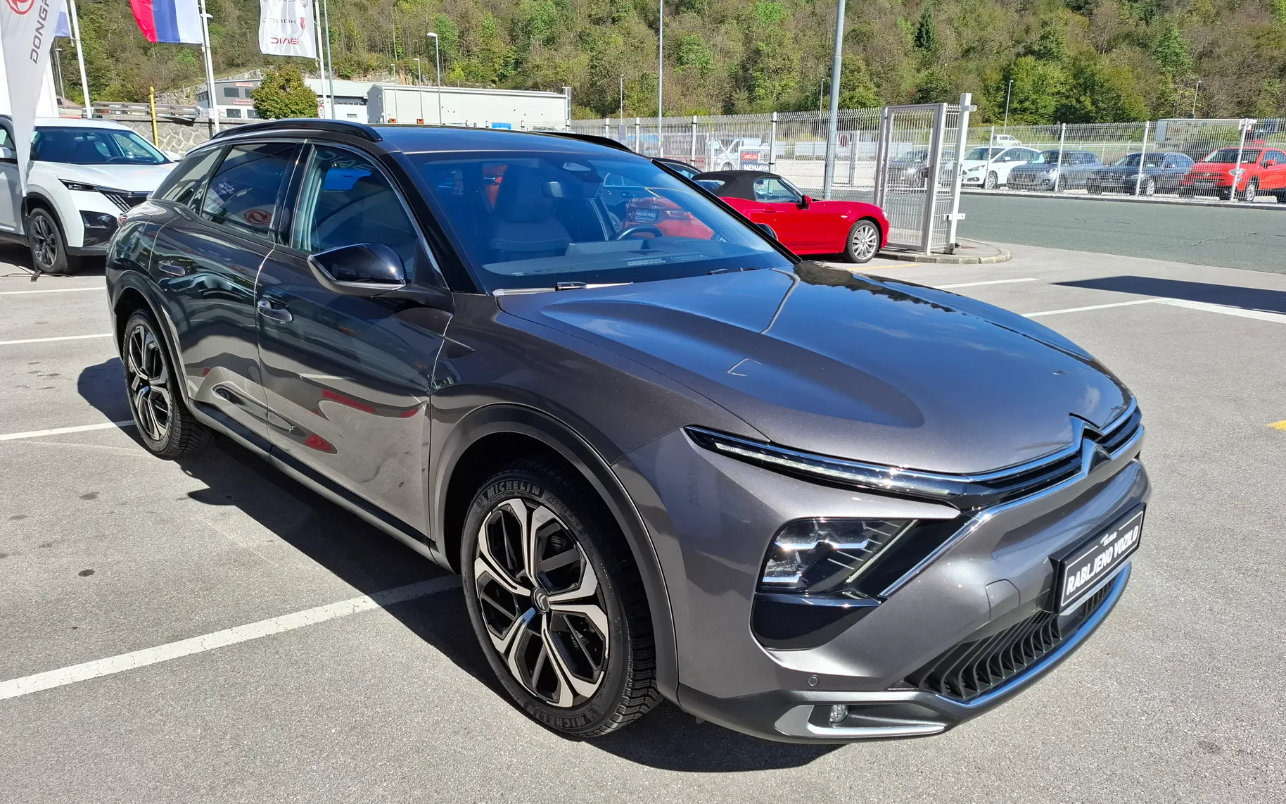 Zunanja slika - Citroën C5X - C5 X 1.2 PURETECH SHINE - ODLIČEN - POTRJENA SERVISNA - 4