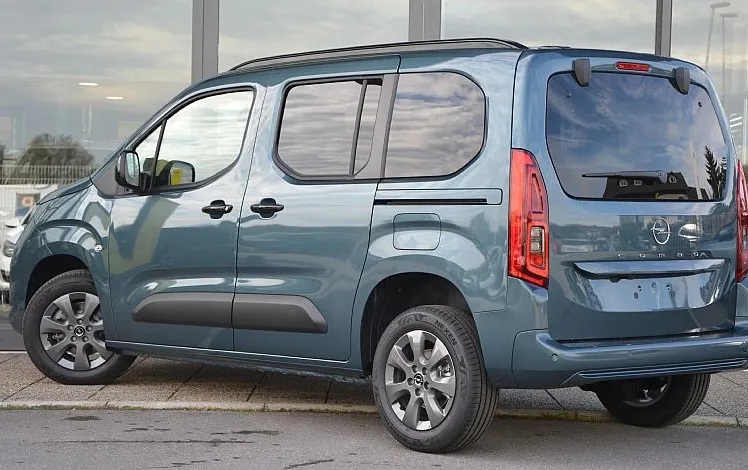 Zunanja slika - Opel Combo - LIFE N1 L1 - BENCIN -MOŽNOST ODBITKA DDV - 4