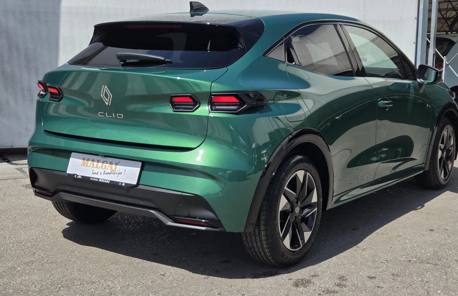Zunanja slika - Renault Clio - 6 Techno TCE115+Varnost,Parkiranje - 5