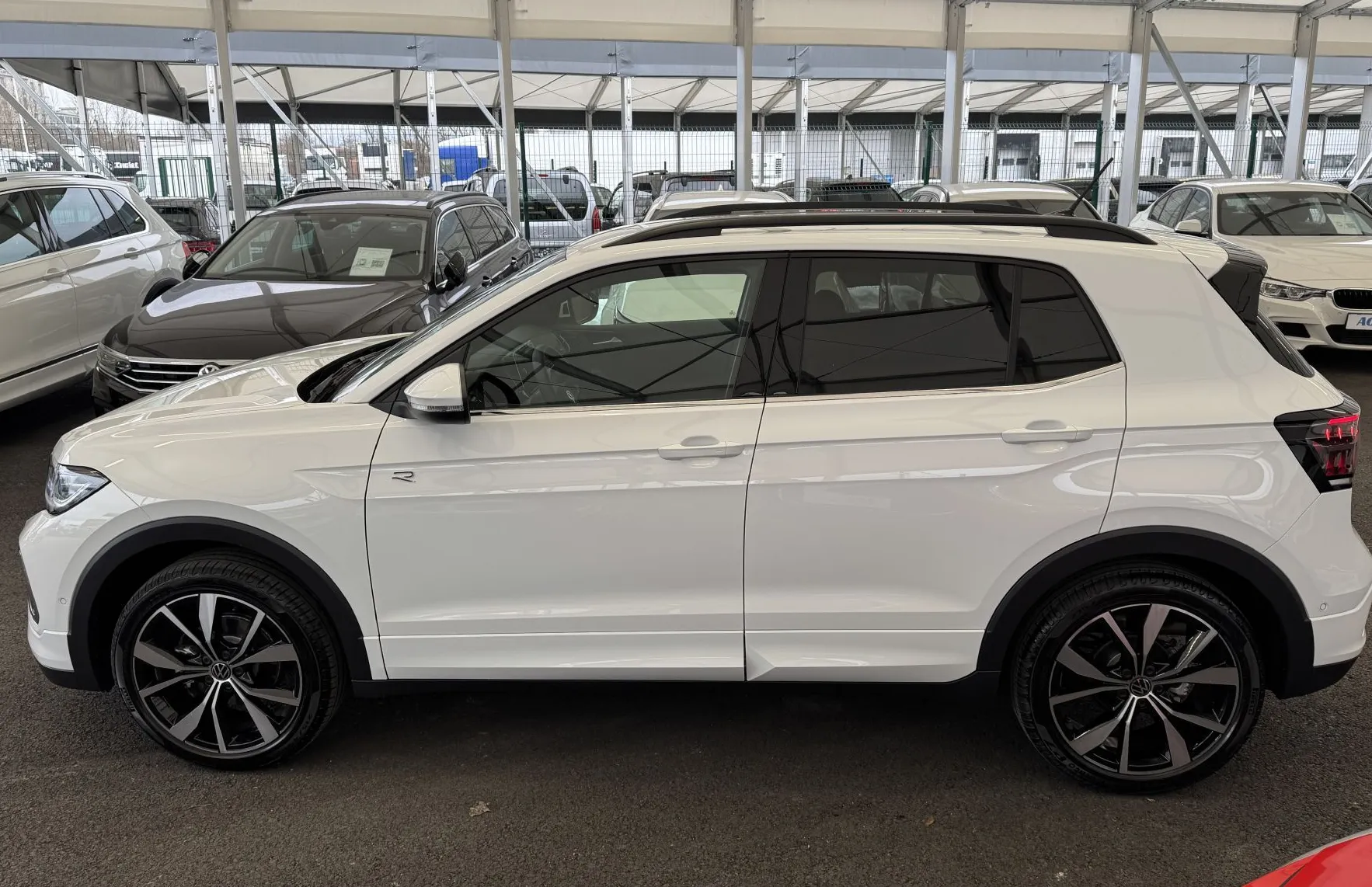 Zunanja slika - Volkswagen T-Cross - 1.0 TSI DSG 4JOY SLO 1.Lastnik - 4