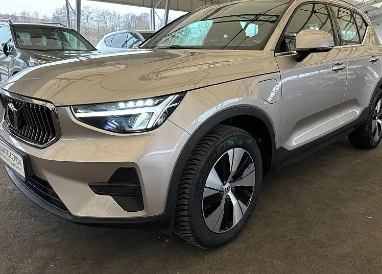 Zunanja slika - Volvo XC40 - T5 RECHARGE BUSINESS AUTO - 1