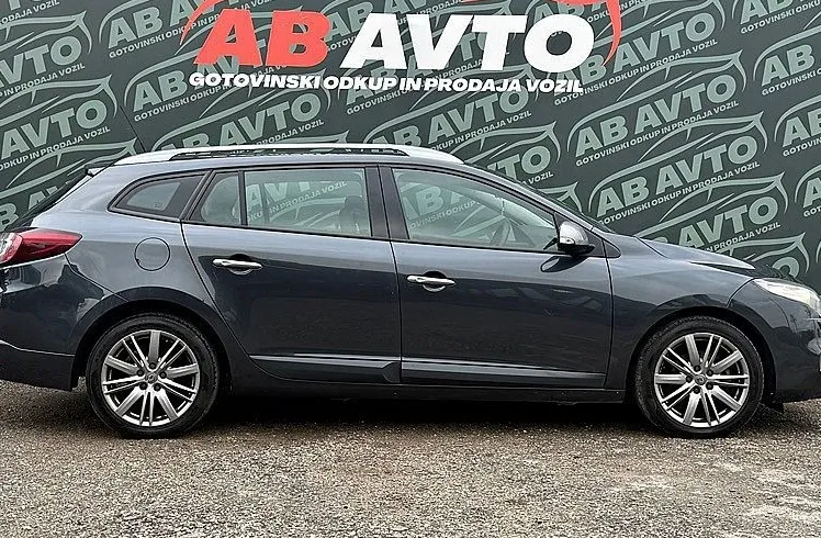 Zunanja slika - Renault Mégane - Megane GT LINE 1.5 dCi+81KW+6PRESTAV+ALU17+TEMPOMAT+TOP - 4