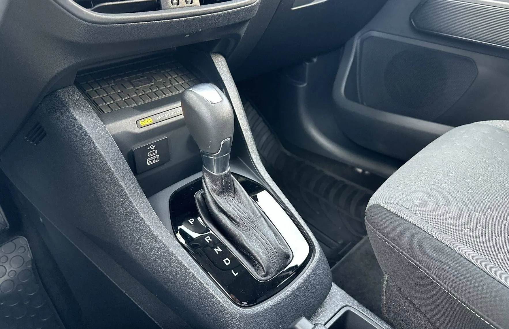 Zunanja slika - Ford Tourneo - Courier 1.0 EcoBoost Trend Avt - 20