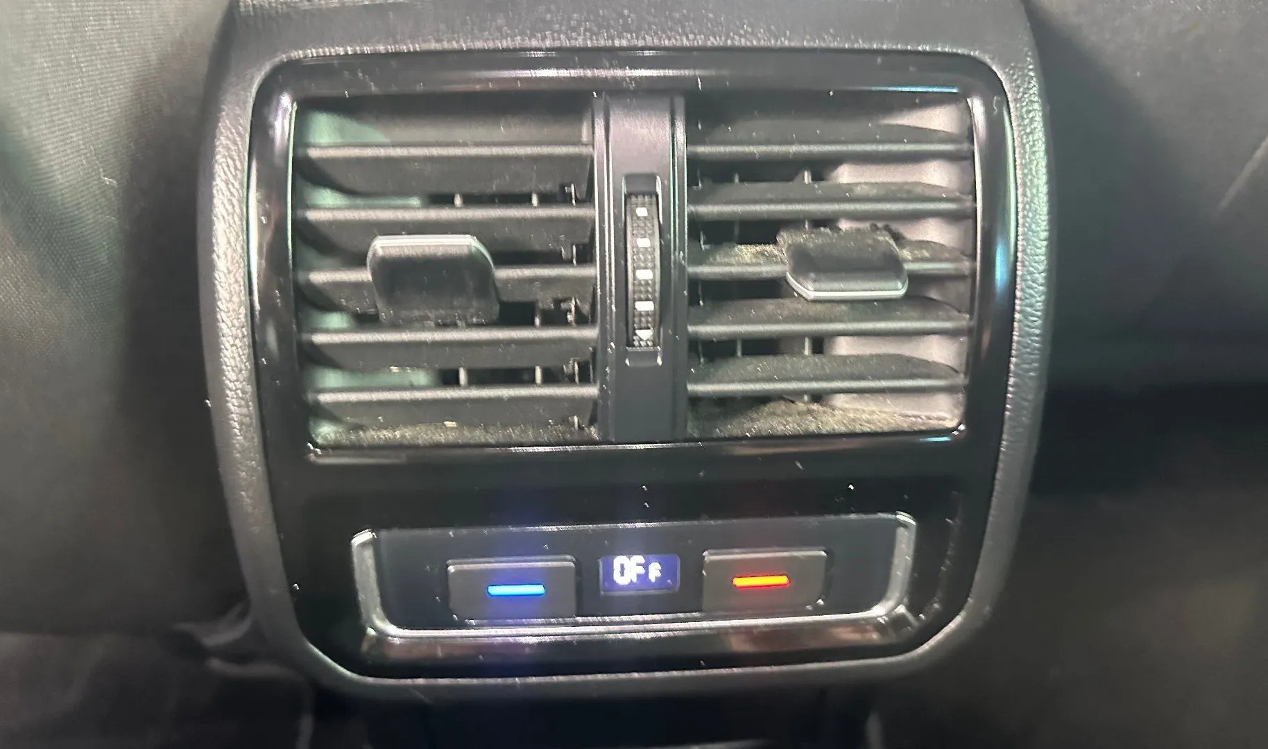 Zunanja slika - Volkswagen Passat - 2.0 TDI Business DSG.NEMŠKI+4ALU.KAMERA.ACC.NAVI - 3