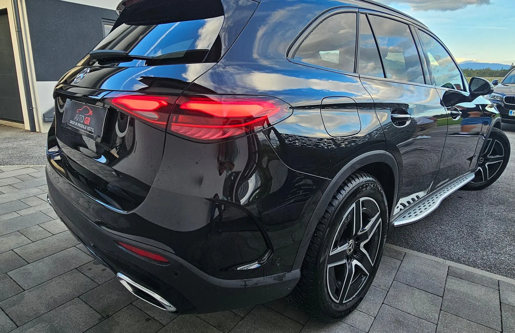 Zunanja slika - Mercedes-Benz GLC-Razred - GLC 220d 4MATIC AMG Line Avt.-Novo- Le 18.000km- - 18