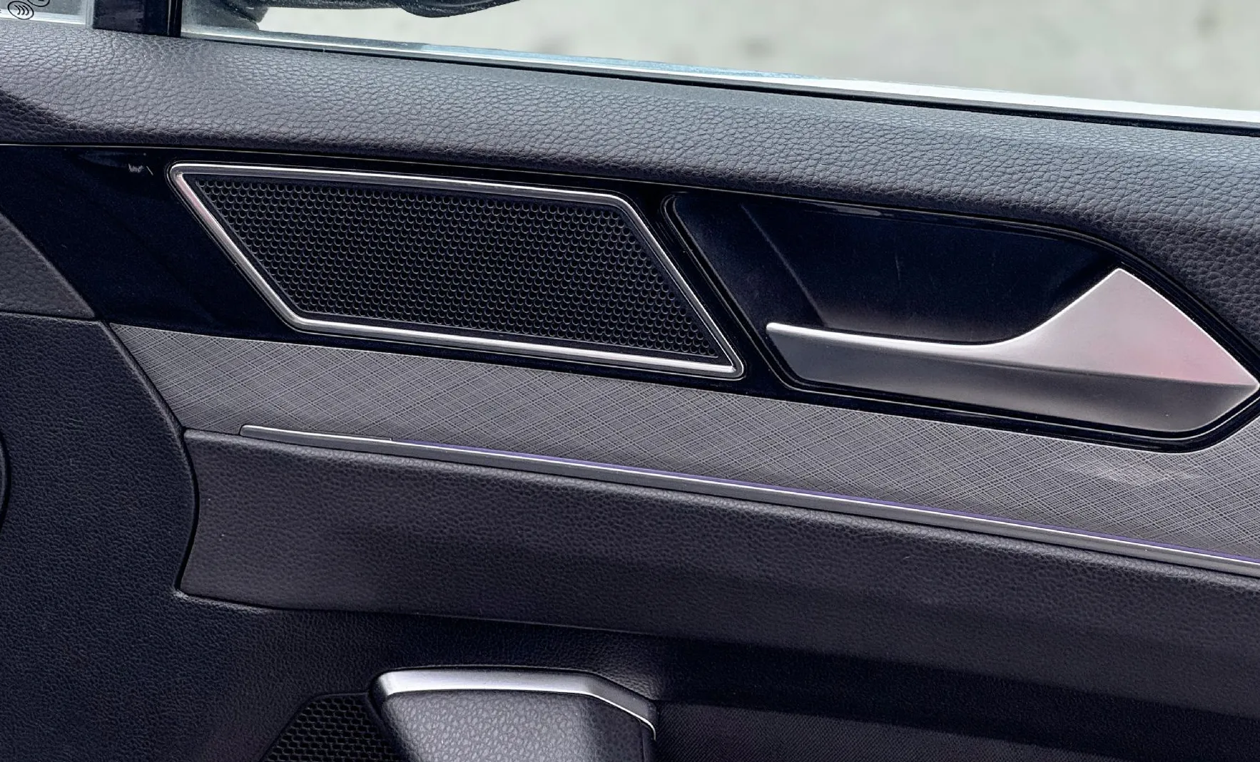 Zunanja slika - VW Passat - Variant 2.0 TDI Business avt. LED matrix Navi kamera DAB - 19