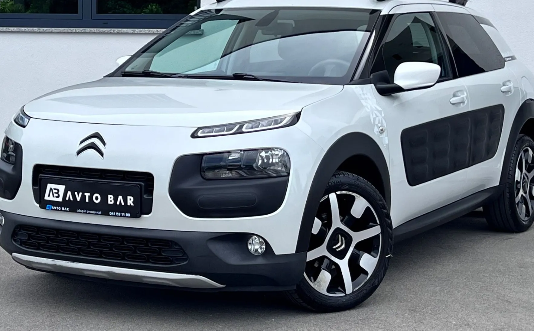 Zunanja slika - Citroën C4 Cactus - 1.2 THP PureTech S S Rip Curl... - 1
