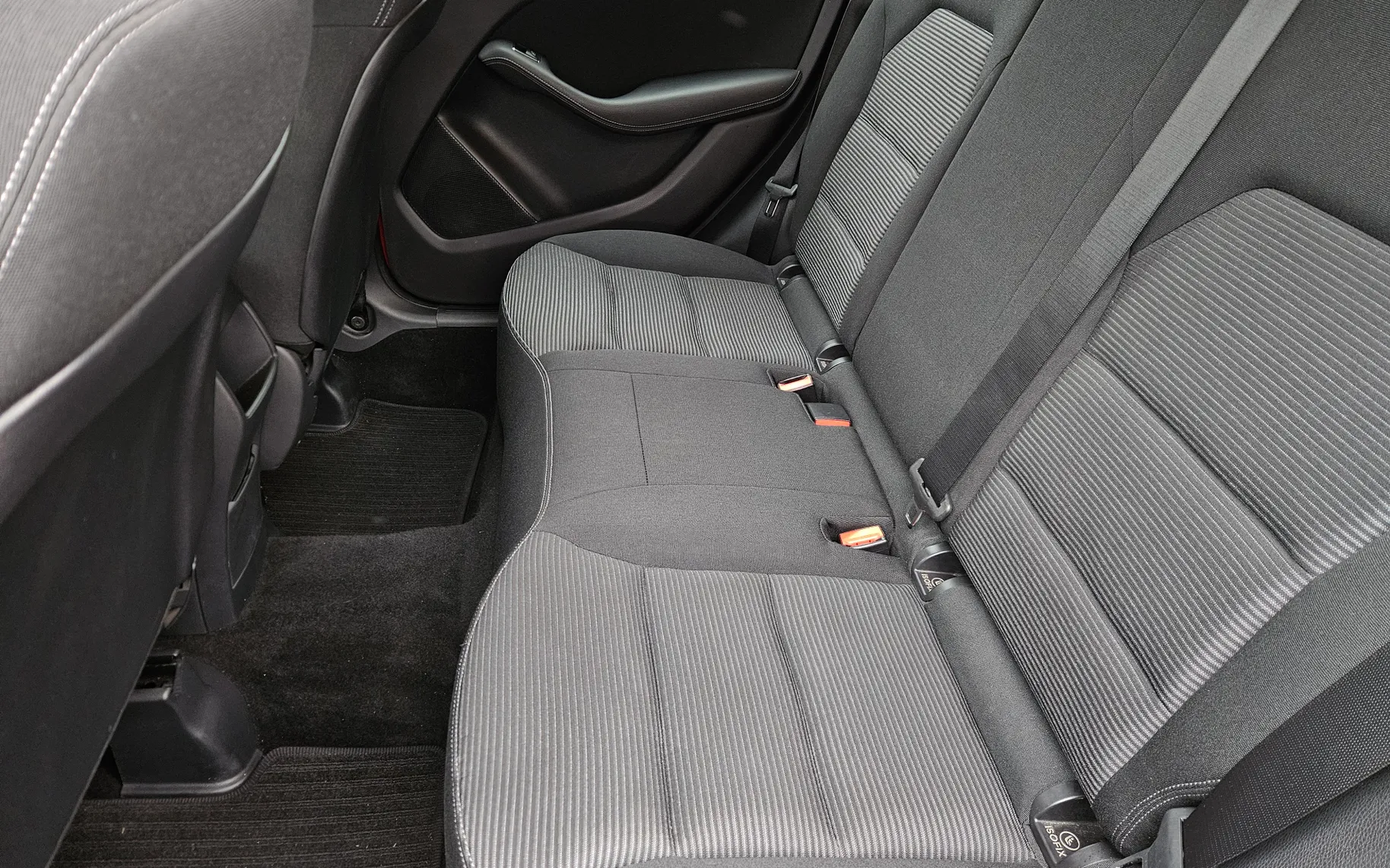 Notranja slika - Mercedes-Benz B-Razred - B 180 d Urban - 11