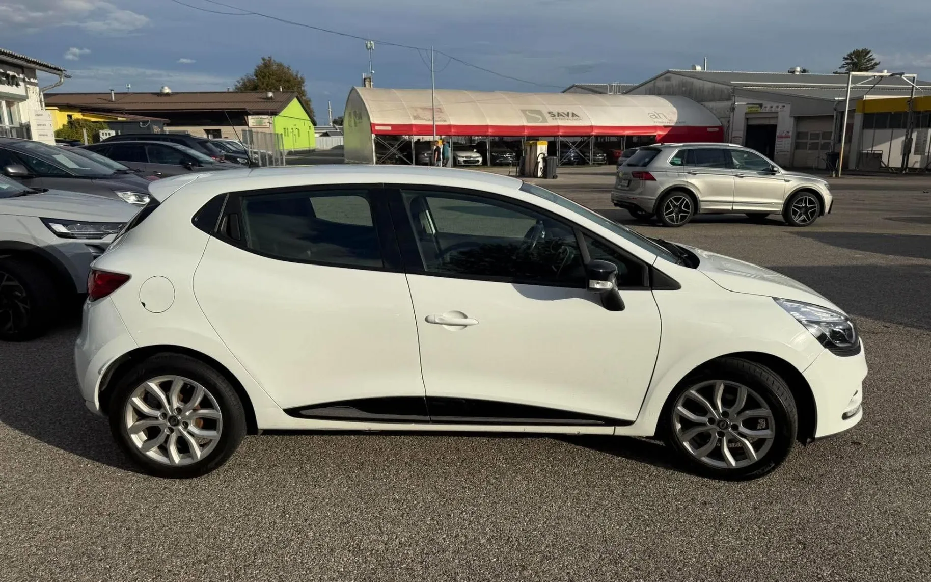Zunanja slika - Renault Clio - TCe 75 Generation - 4