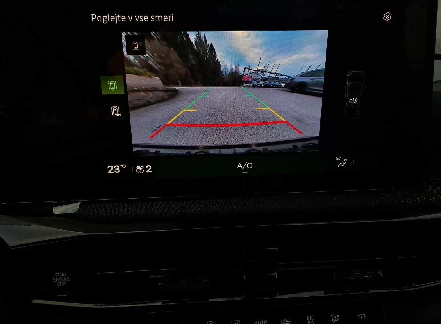 Zunanja slika - Renault Clio - techno TCE 115 - 13