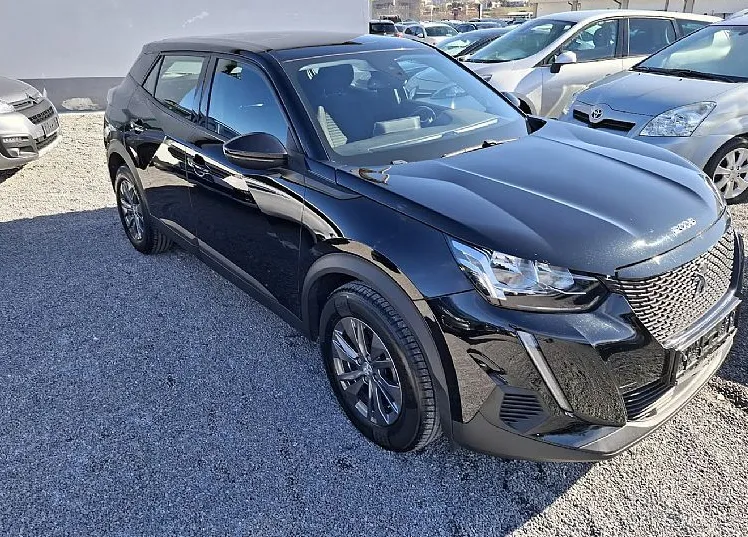 Zunanja slika - Peugeot 2008 - 1.2 100KM - samo 59.996 kilometrov - servisna zg. - 2