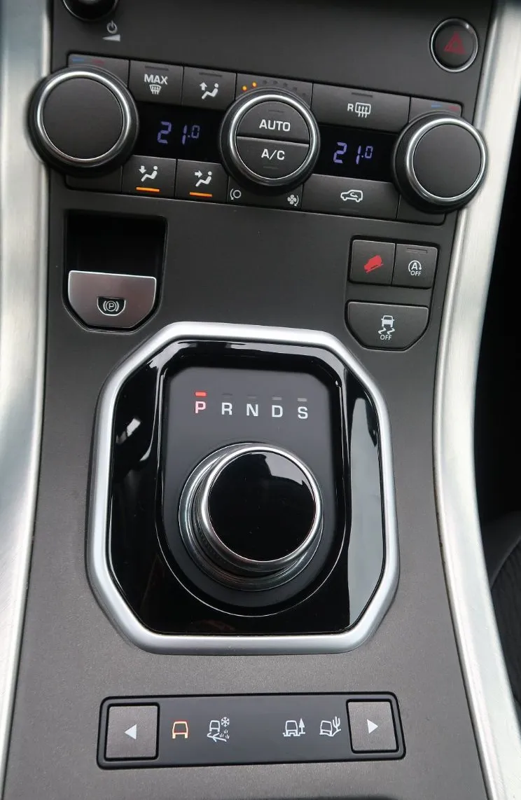 Zunanja slika - Land Rover Range Rover Evoque - 2.0 TD4 aut.150KM 4WD-KAMERA-NAVI-ALU-PDC - 19