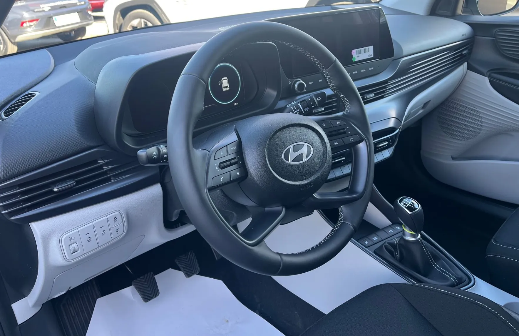 Zunanja slika - Hyundai i20 - 1.0 T-GDI STYLE. WINTER. 17 COL. RG - 9