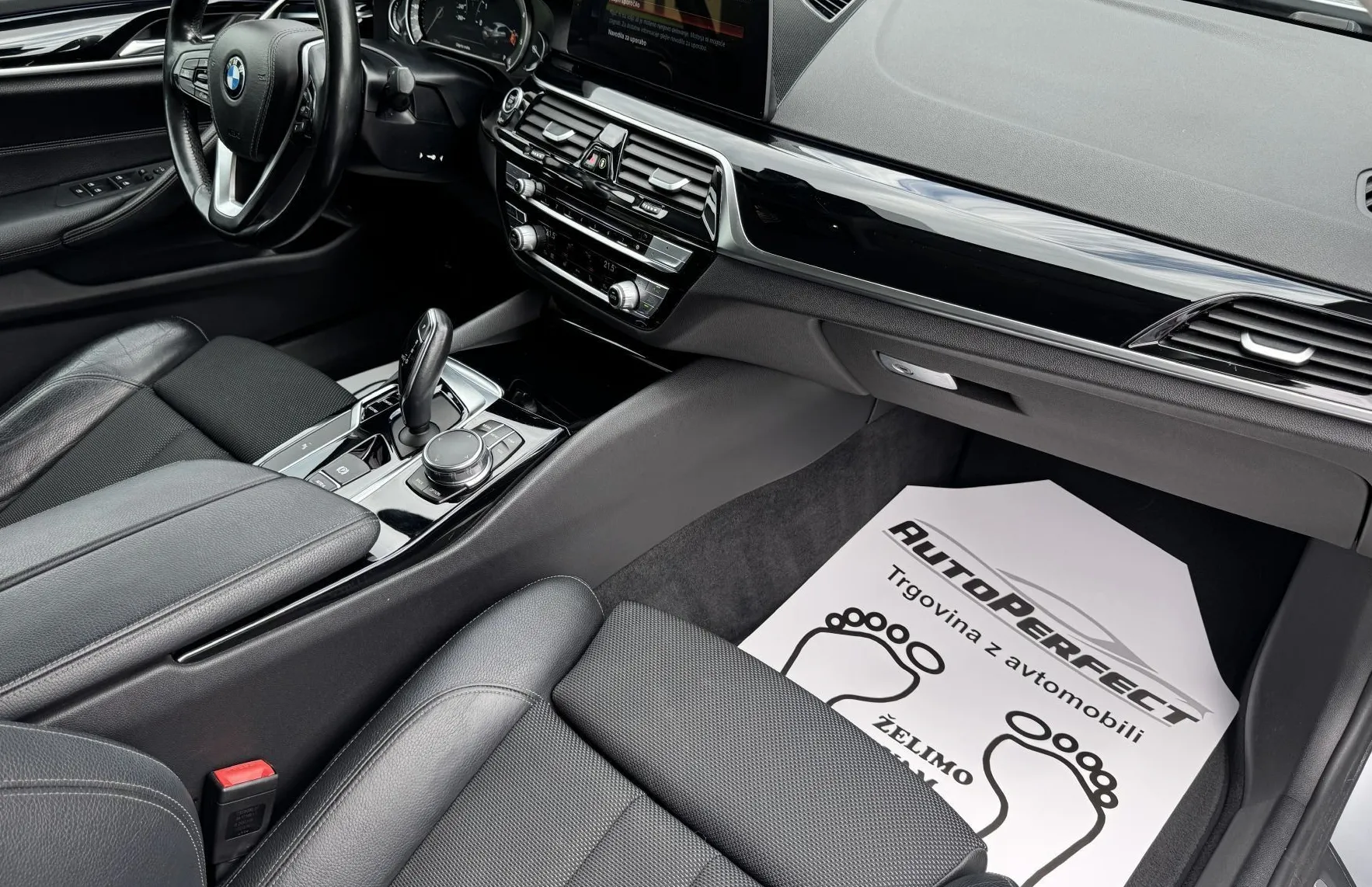 Zunanja slika - BMW Serija 5 - : 520d Aut. Sport Line |Kam||Gr.Sed.|Navi|Ambi... - 12