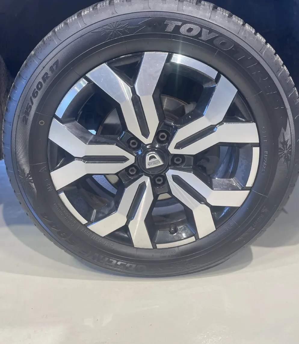 Zunanja slika - Dacia Duster - 1.5DCI-NAVIGACIJA-KEYLESS-KAMERA-LED-ALU-76000KM - 17