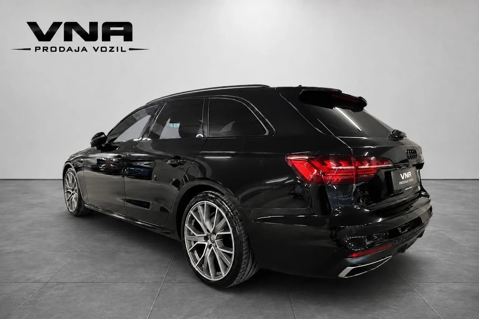 Zunanja slika - Audi A4 Avant - TDI S-LINE |MATRIX|KAMERA|ALU19|GR-SED|KAMERA| - 6