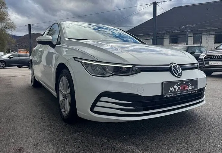 Zunanja slika - Volkswagen Golf - 2.0 TDI Life 85 Navi-Tempomat-Led-Slo-Prvi Lastnik - 3