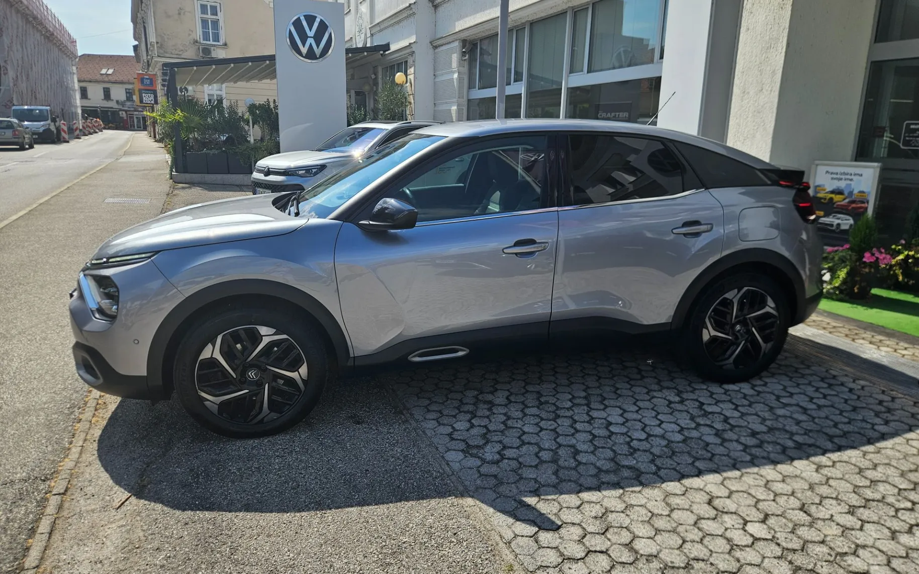 Zunanja slika - Citroën C4 - 1.2 PureTech 130 Shine Avt. - 5