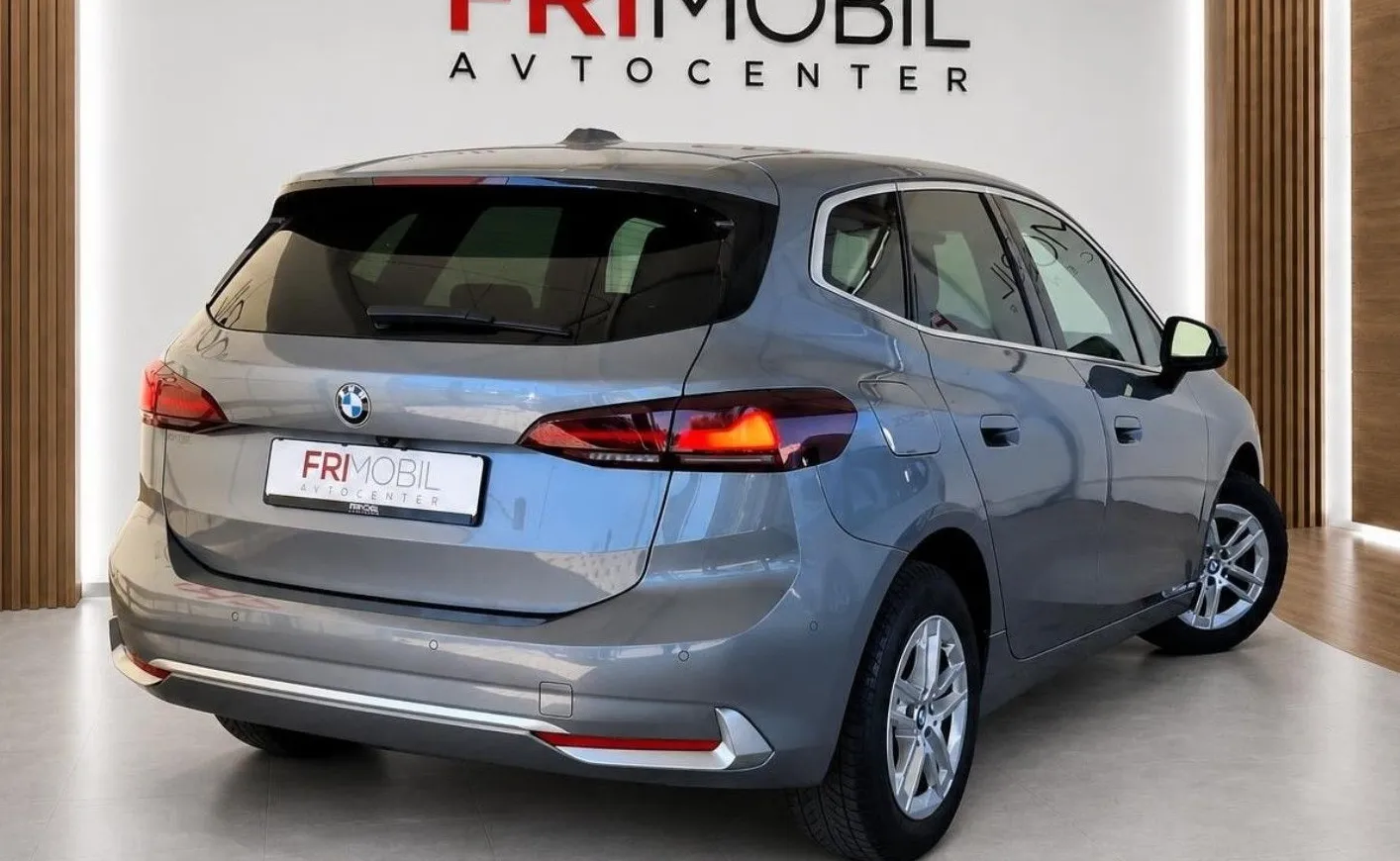 Zunanja slika - BMW Serija 2 - Active Tourer: 218i Active Tourer Luxury Line•AMBIENT•KA - 3