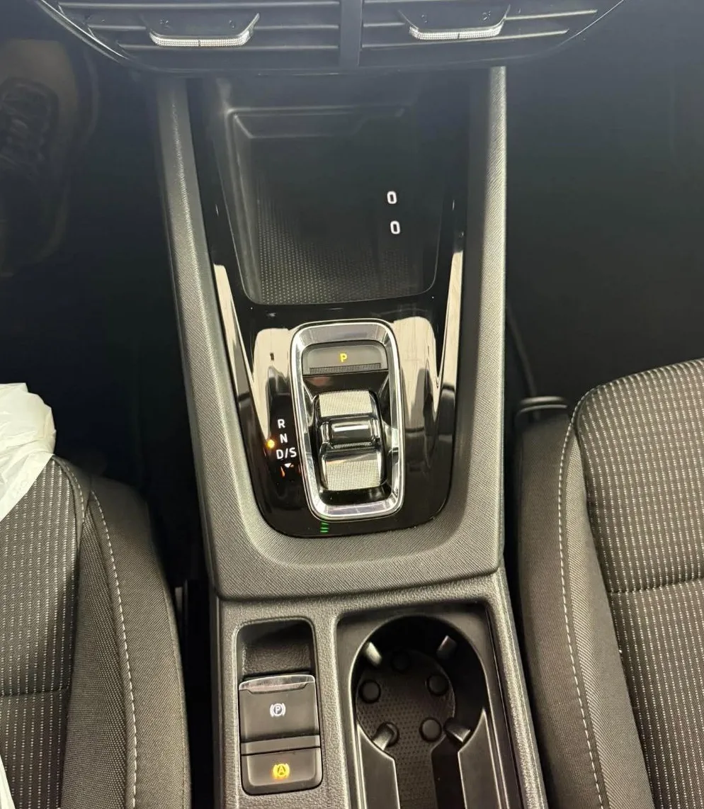 Zunanja slika - Škoda Octavia - Combi 2.0 TDI. DSG.2024 SAMO 89.000 KM - 20