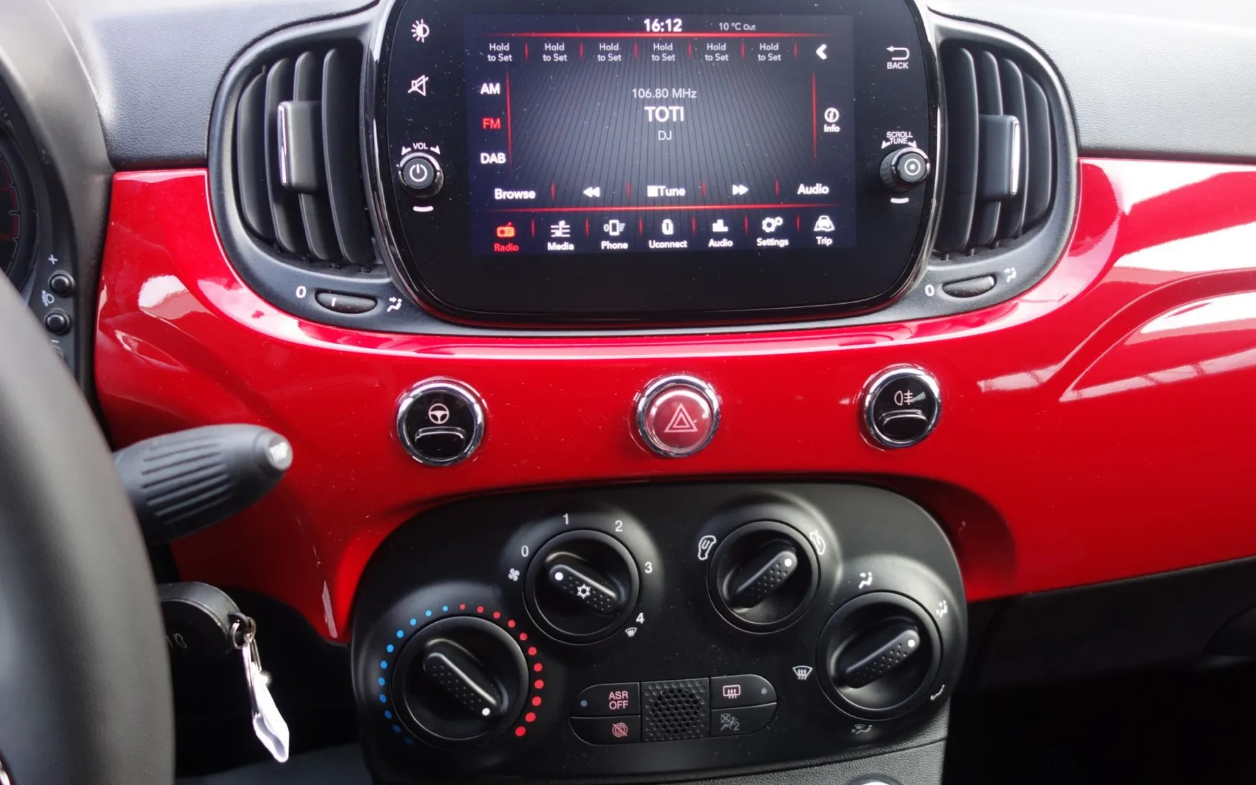 Zunanja slika - Fiat 500C - 1.0 GSE Hybrid 51kW - 14