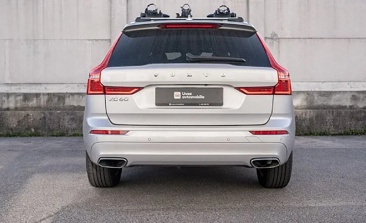 Zunanja slika - Volvo XC60 - D4 AWD  Inscription Avt. Panorama 360 HK LED - 6