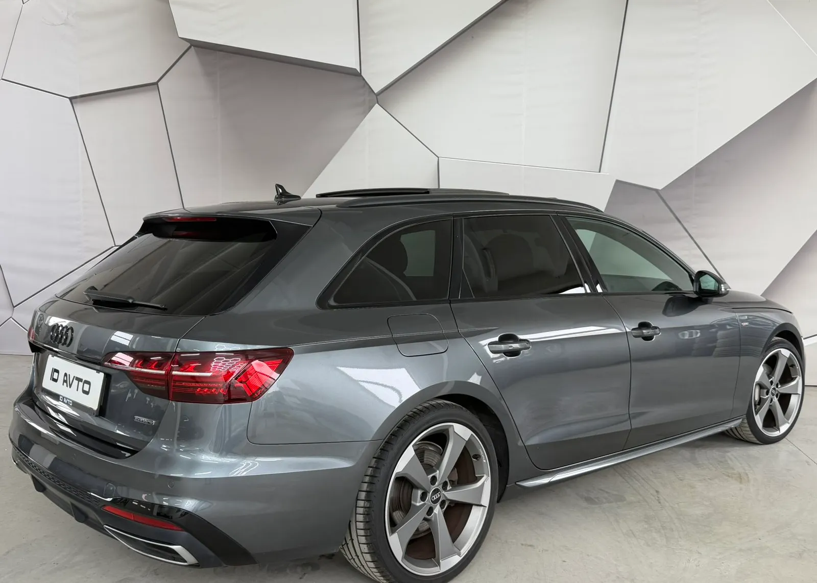Zunanja slika - Audi A4 - quattro AUT. - 3