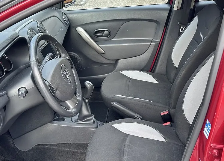 Zunanja slika - Dacia Sandero - 0.9 TCE STEPWAY PRESTIGE - 5