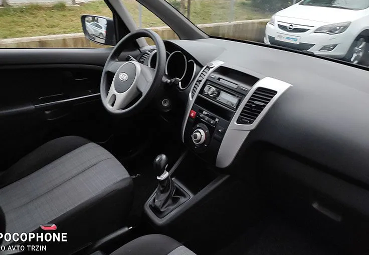 Zunanja slika - KIA Venga - 1.4 benc. CVVT WORLD-126.000KM-SLO-ALU-SERVISNA - 8