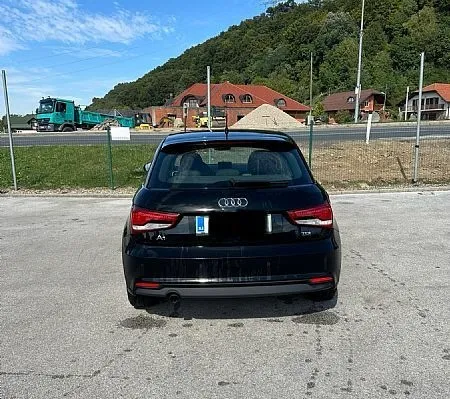 Zunanja slika - Audi A1 - Sportback 1,4 TDI S tronic - 5