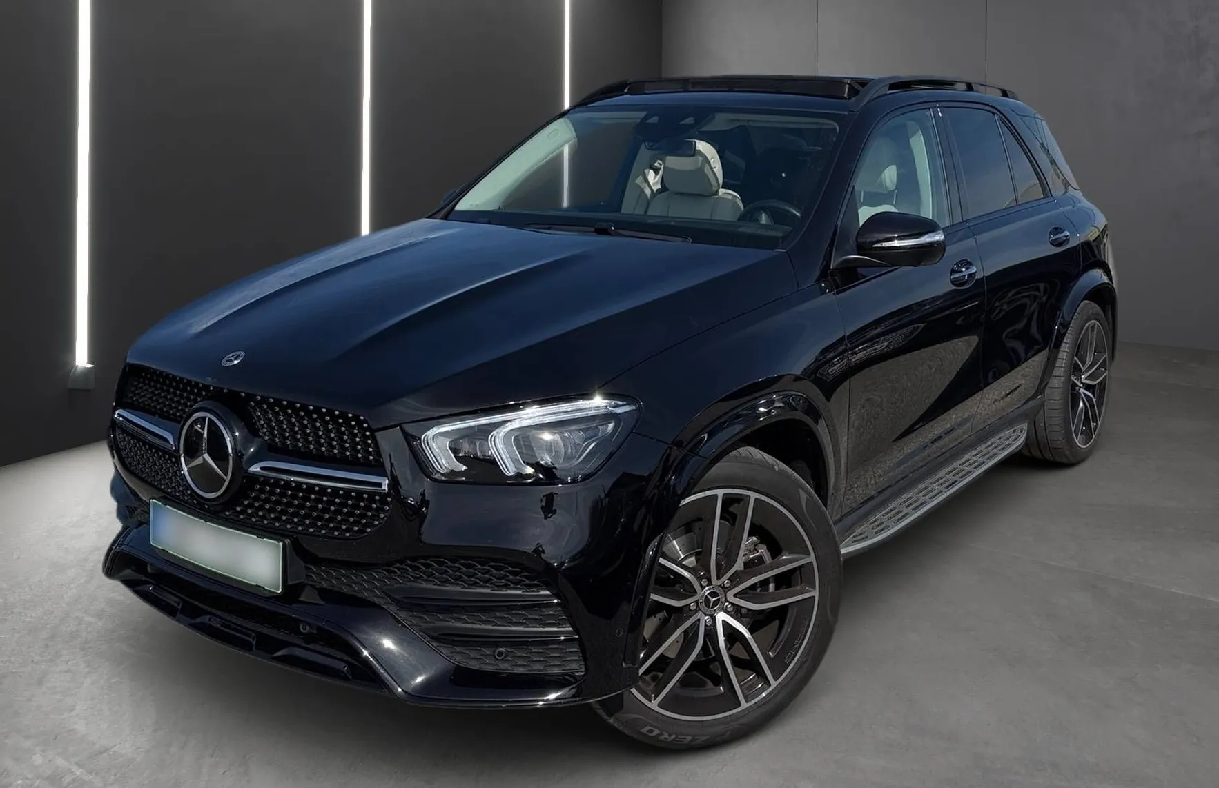 Zunanja slika - Mercedes-Benz GLE-Razred - GLE 400d 4MATIC AMG ACC FUL LED ZRAČNO HUD 360°KAM - 2