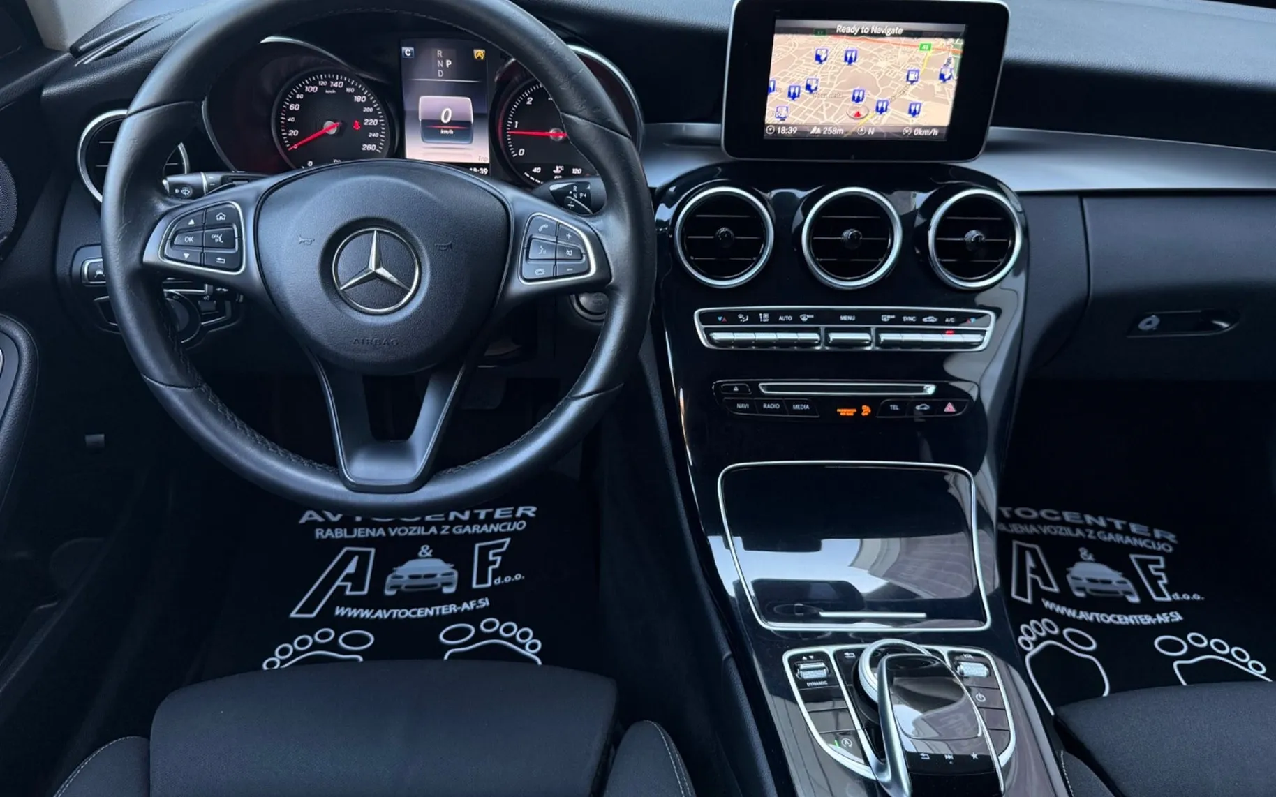 Notranja slika - Mercedes-Benz C-Razred - 220CDI-AUT-SPORT-FUL LED-LIZING ZA TUJCE-ACC-NAV - 10