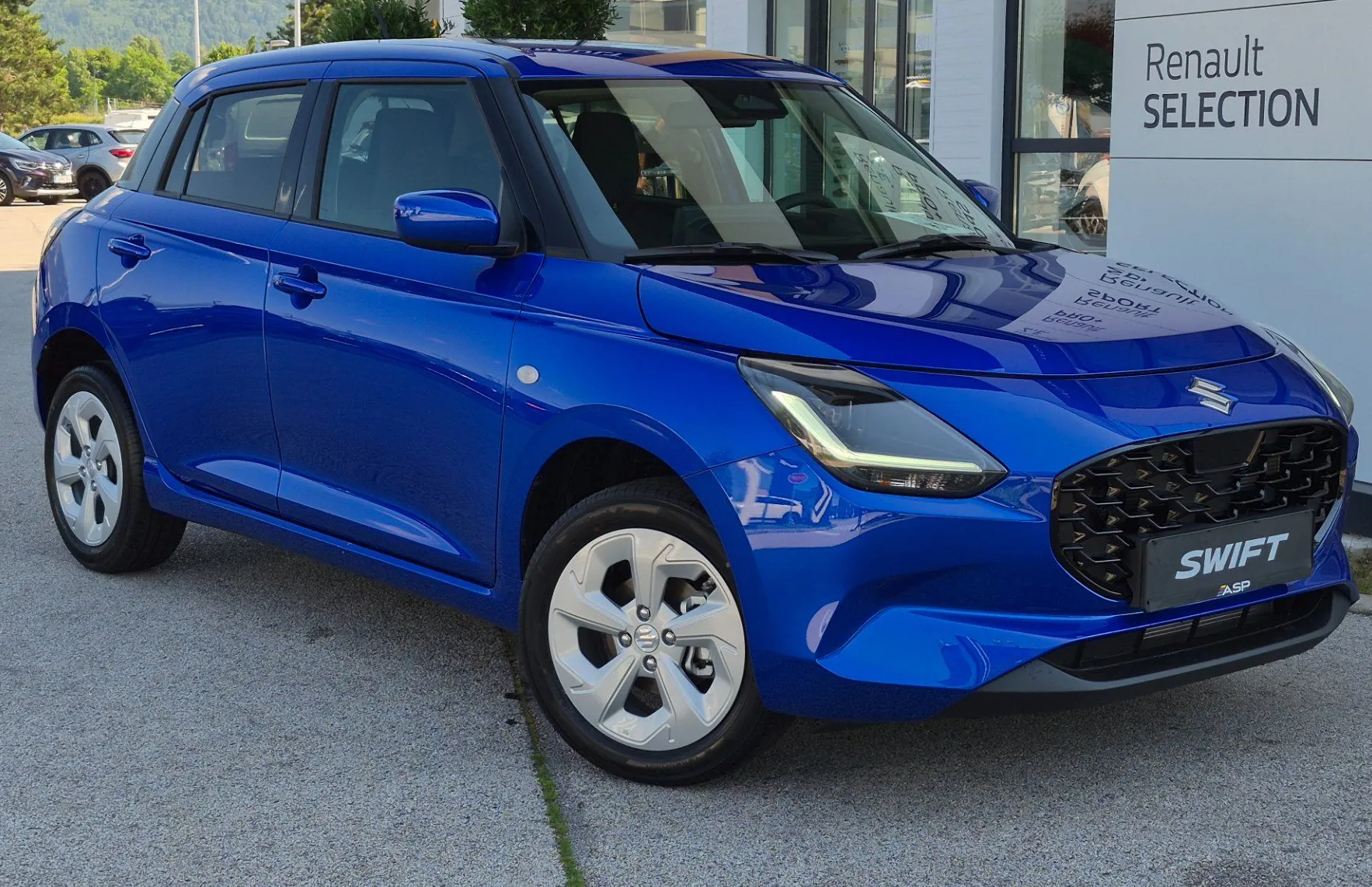 Zunanja slika - Suzuki Swift - 1.2 Dualjet AllGrip Hibrid Premium - 1