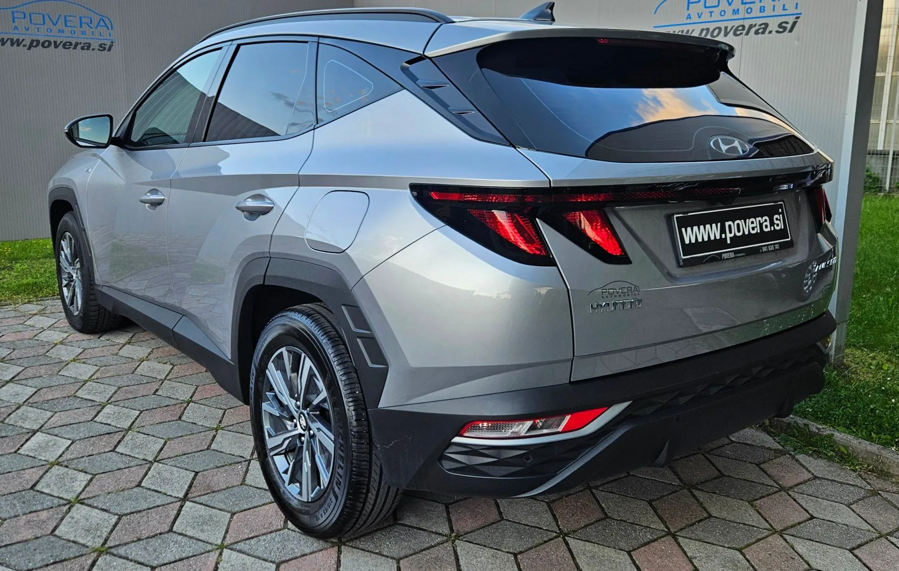 Zunanja slika - Hyundai Tucson - 1.6 CRDi MHEV  DCT Business +12.Mes.Jamstvo - 8