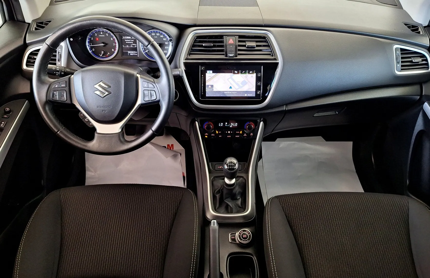 Zunanja slika - Suzuki SX4 S-Cross - 1.4 Boosterjet AllGrip Elegance•VL.KLJUKA•SLO• - 11
