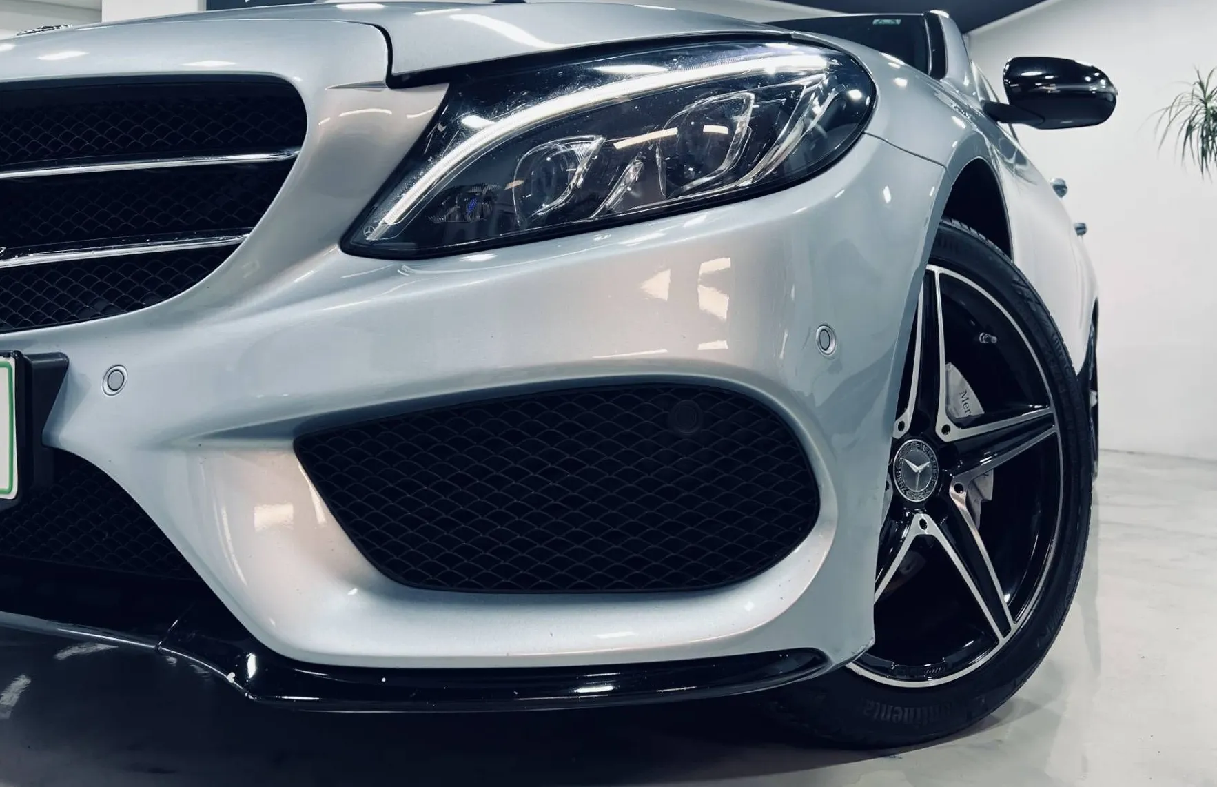 Zunanja slika - Mercedes-Benz C-Razred - C 220 d AMG LINE - KAMERA-LED-NAVI-GRETJE HLAJEN.. - 17