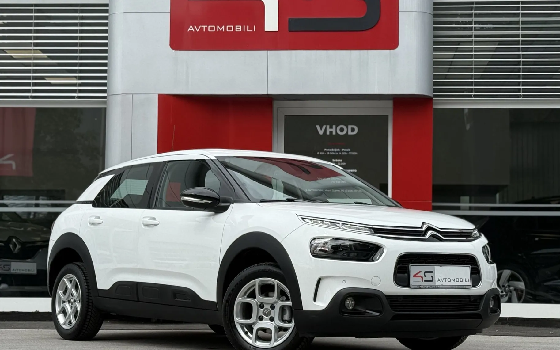 Zunanja slika - Citroën C4 Cactus - PureTech 110 AVT. 1.LASTNIK - 3