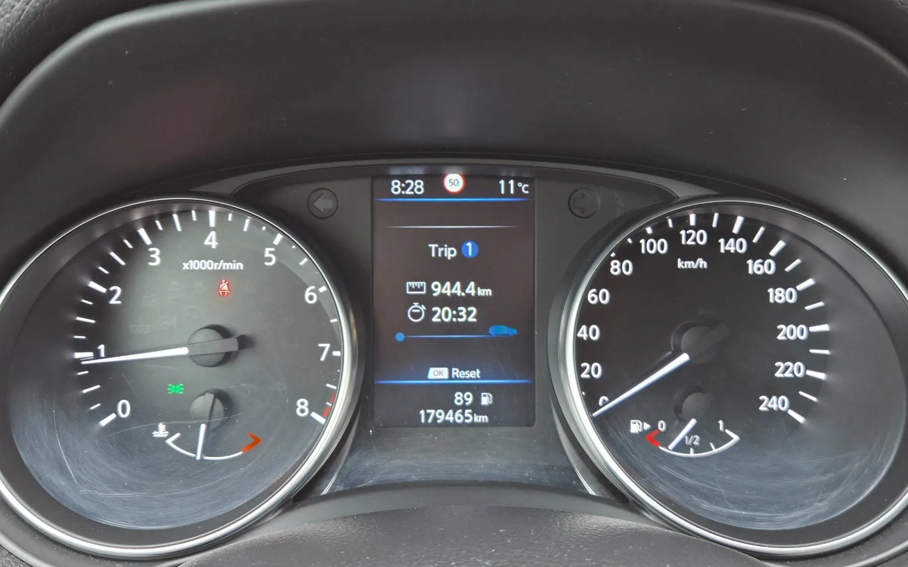 Zunanja slika - Nissan Qashqai - 1.3 DIG-T 140 Tekna 1.LASTNIK SLO.POREKLO - 15