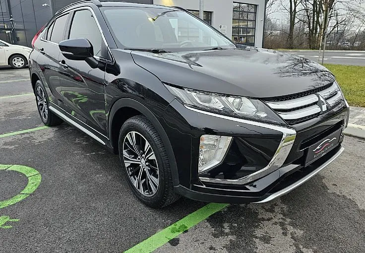 Zunanja slika - Mitsubishi Eclipse Cross - 2.2 DI-D Diamond 4WD Avtomatik|Kamera|Keyless| - 3