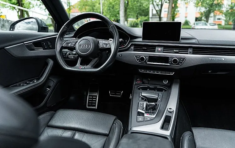 Zunanja slika - Audi RS4 Avant - 2.9 TFSI - Keramika - B O - 20COL - Matrix - 14
