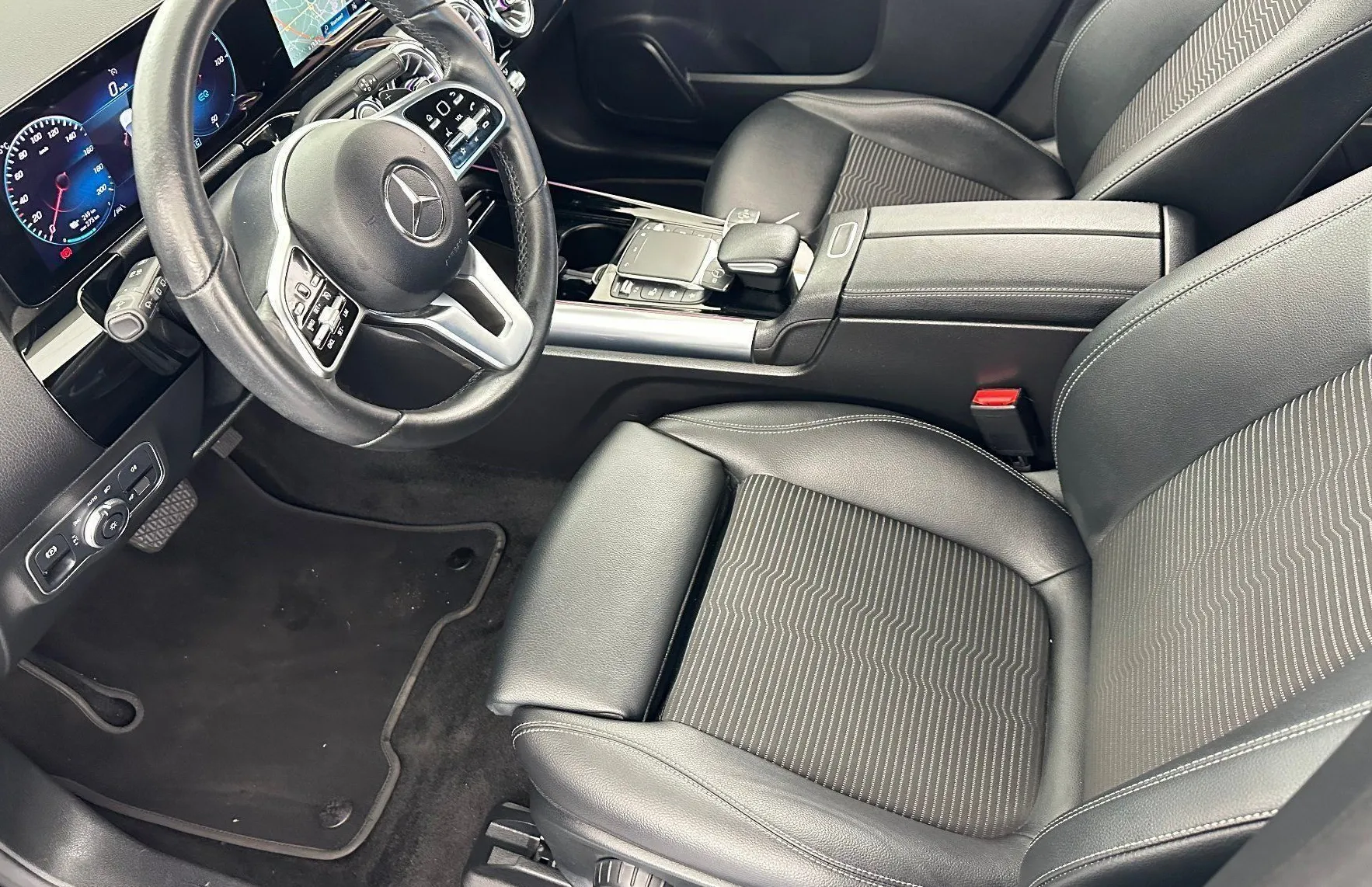 Zunanja slika - Mercedes-Benz EQA - 250 Progressive.KAMERA.NAVI.LED.USNJE.78.000 KM - 9
