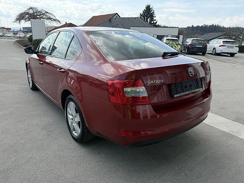 Zunanja slika - Škoda Octavia - 1.6 TDI 81 kW - SLO. - 1. LASTNIK - - 5