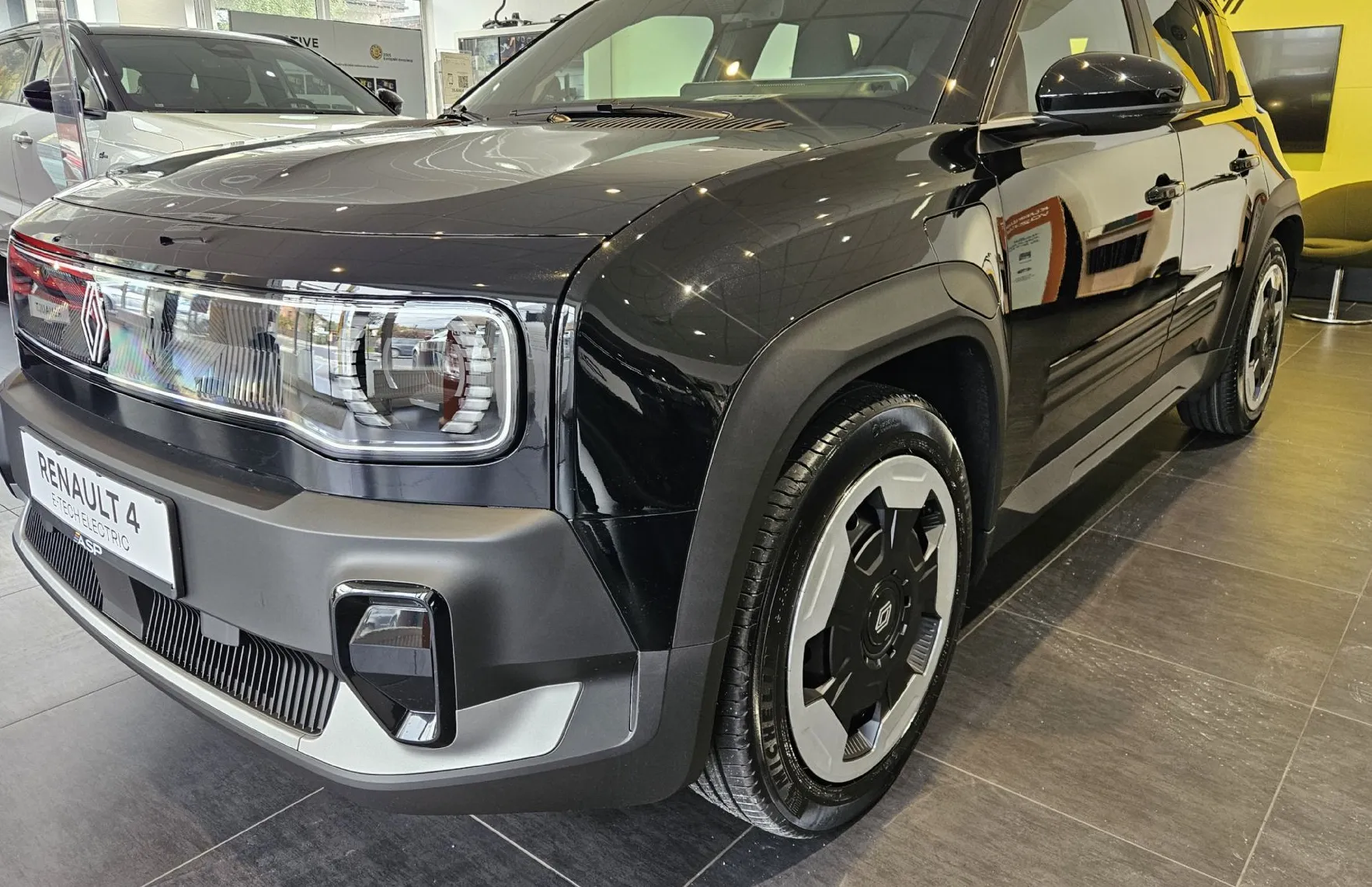 Zunanja slika - Renault 4 E-tech - Evolution EV52 110kW - 2