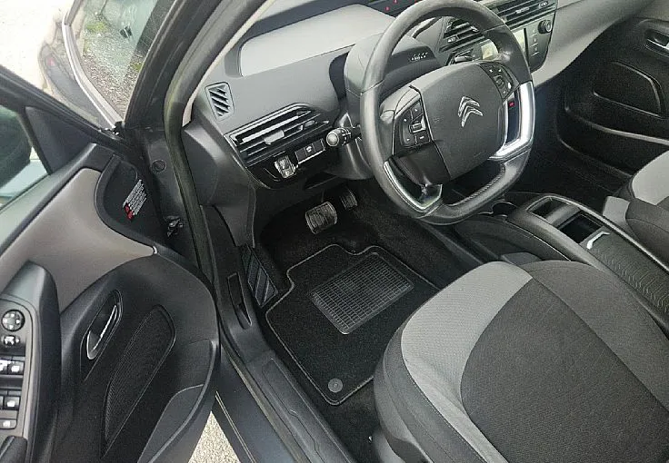 Zunanja slika - Citroën C4 Grand Picasso - 1.6 HDI 116ks °AUT + F-1° °7-SEDEŽEV° - 7