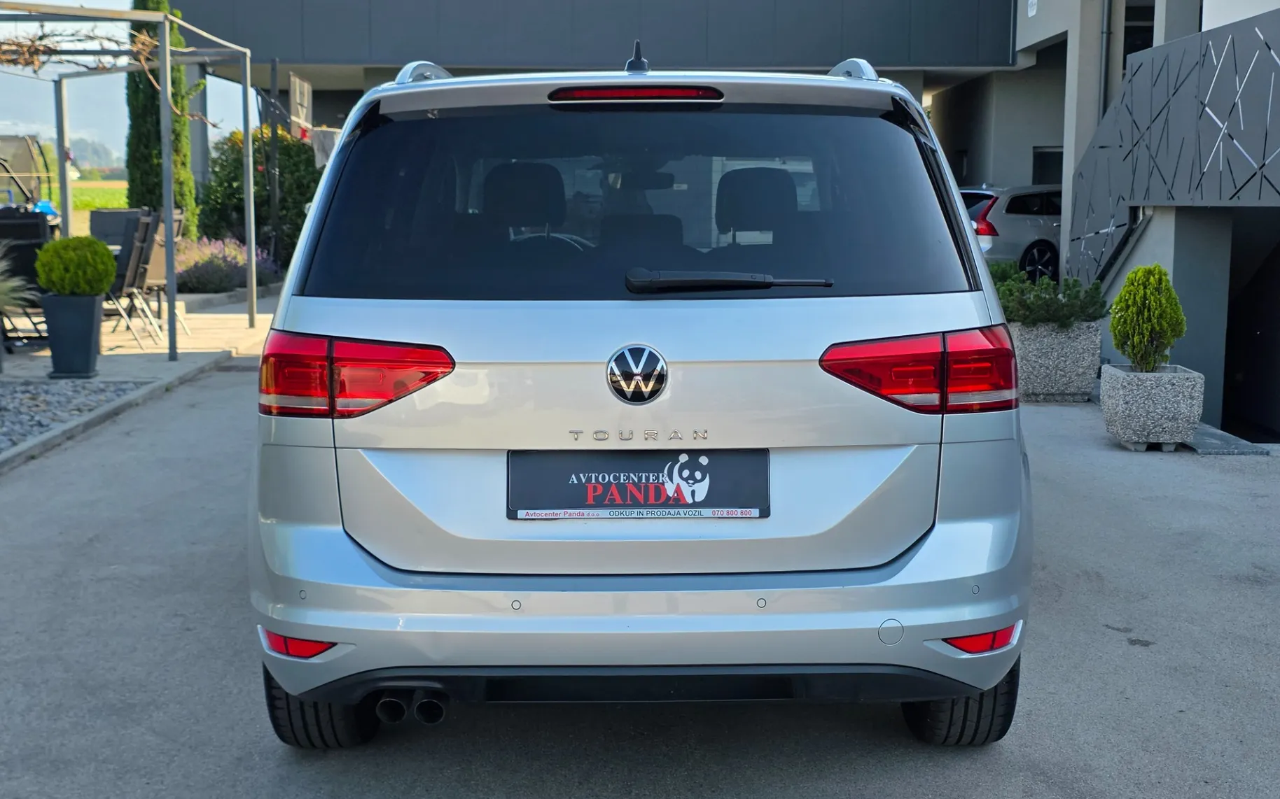 Zunanja slika - Volkswagen Touran - 2.0 DSG - 8