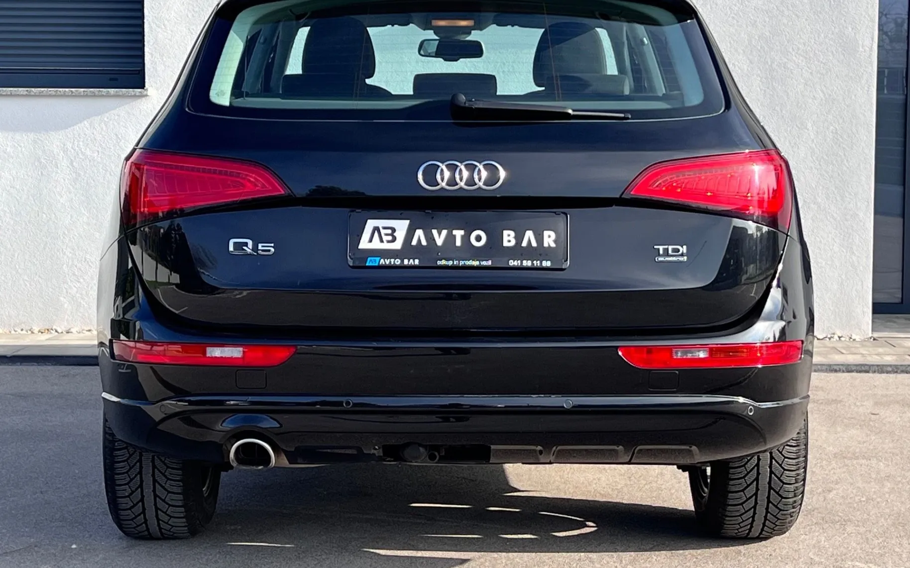 Notranja slika - Audi Q5 - 2.0 TDI+Q+SLO+1.LAST+NAVI+XENON+... - 7