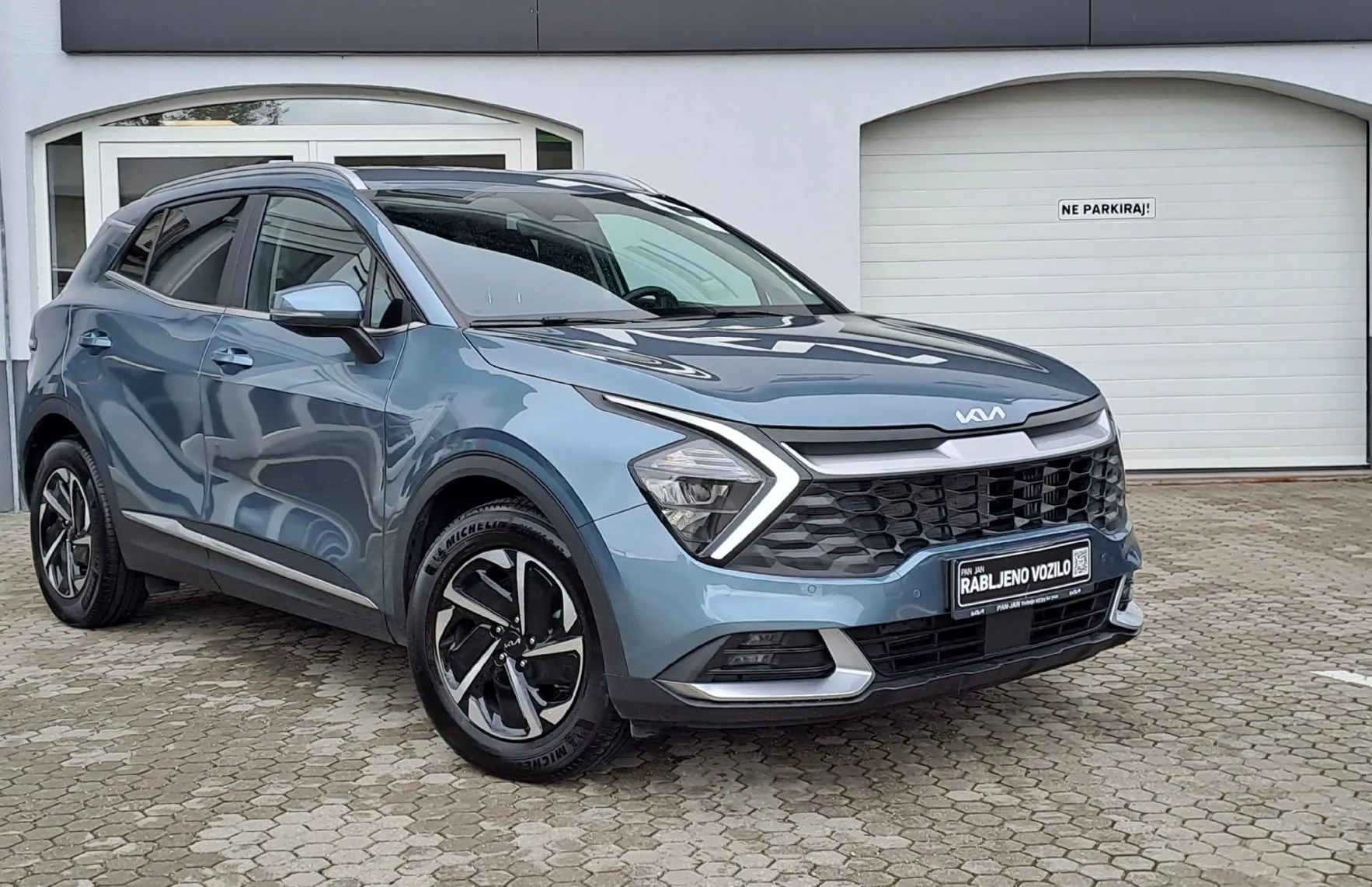 Zunanja slika - KIA Sportage - 2WD 1.6 T-GDI MHEV LX Fresh Plus ISG DCT - 2