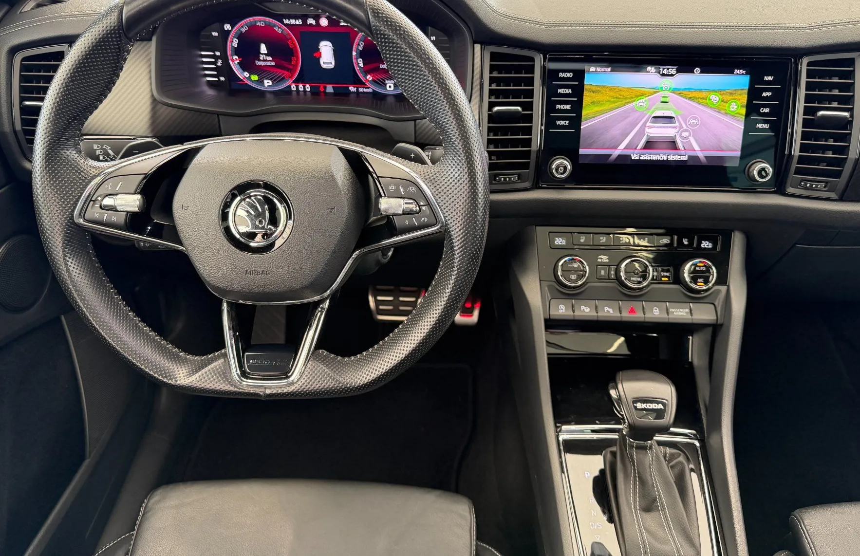 Zunanja slika - Škoda Kodiaq - Sportline 2.0 TDI DSG - USNJE - PANO - KAMERA - 7
