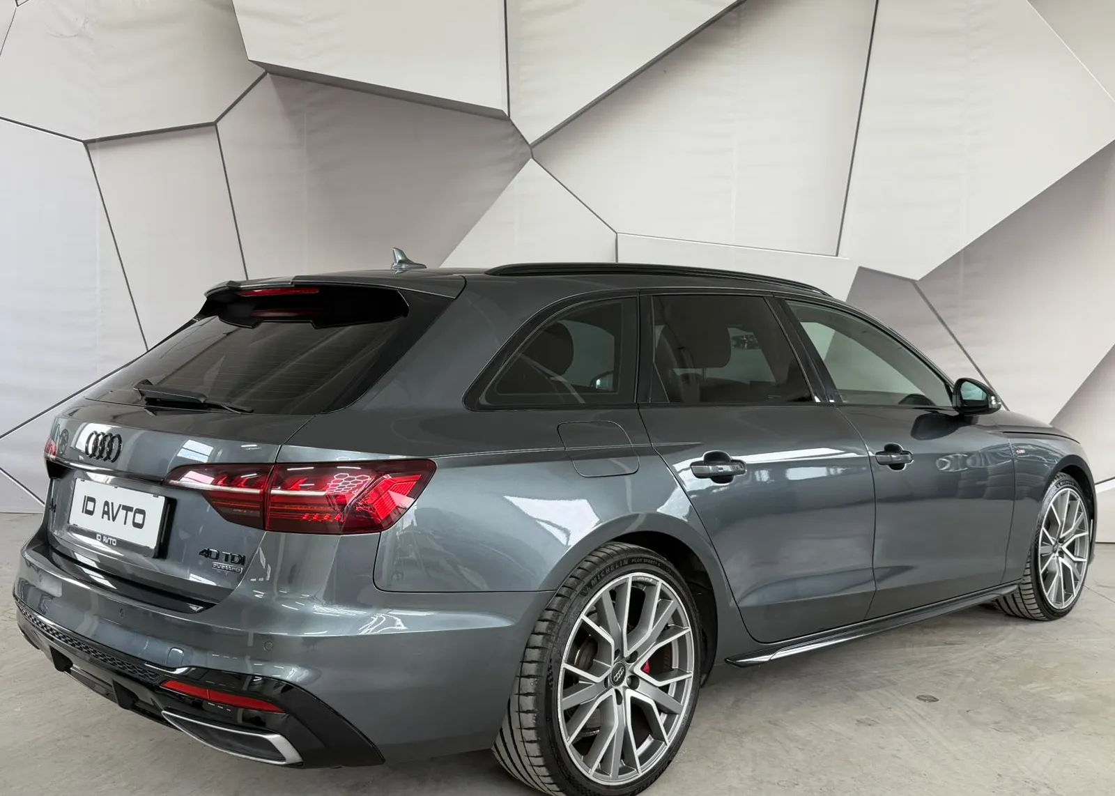 Zunanja slika - Audi A4 - Avant 40 TDI S tronic - 3
